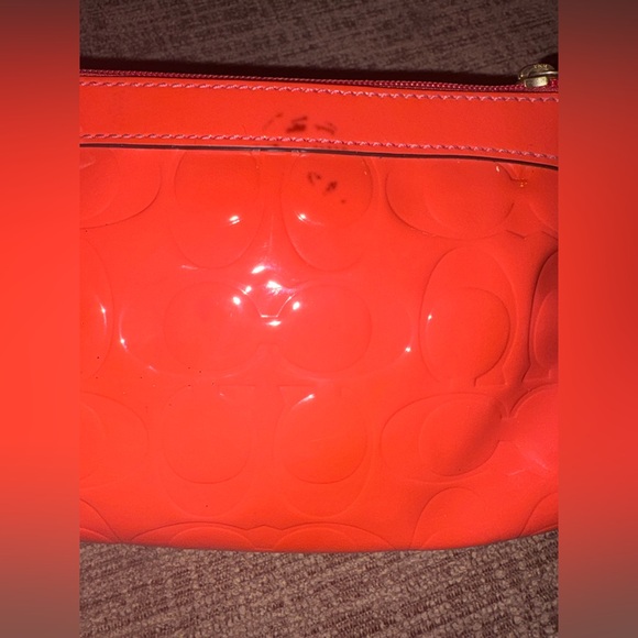 Coach Coral Wristlet with Disney Minnie Earrings - Picture 5 of 8